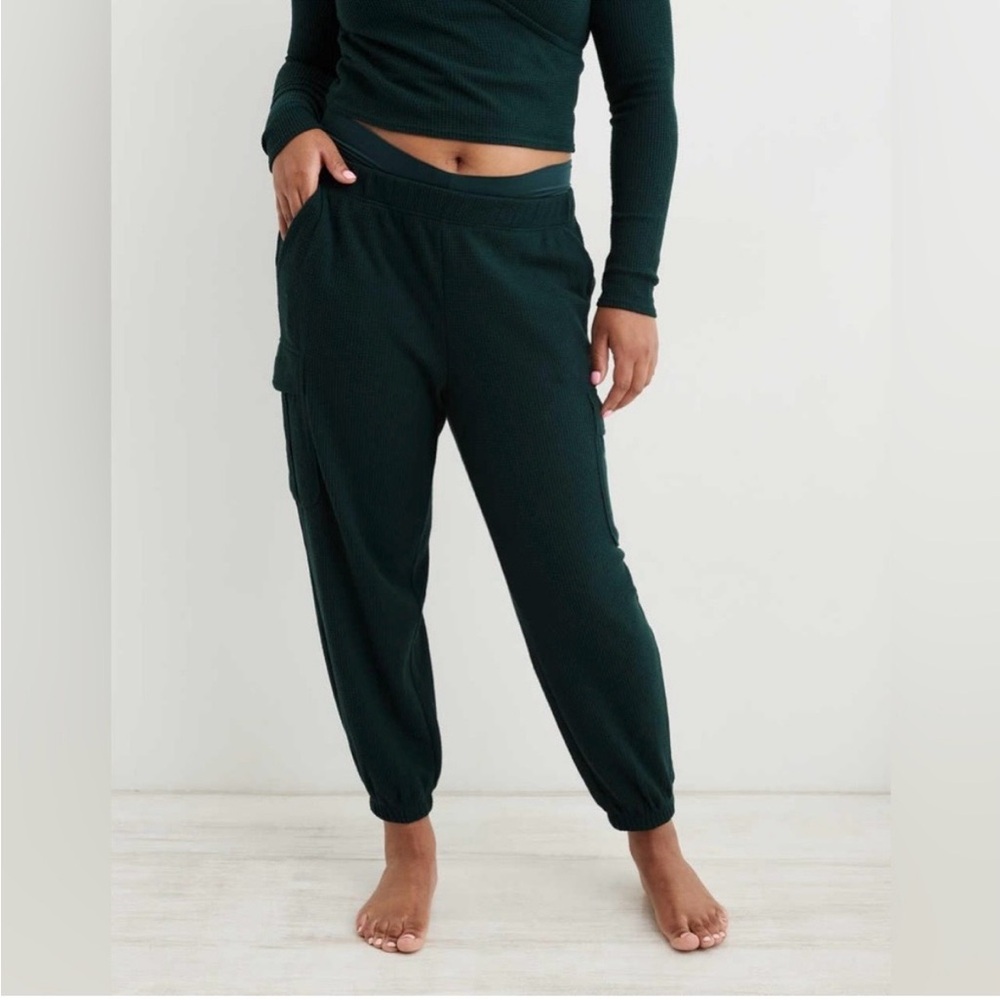 Aerie Traveler waffle Cargo Green Waffle-Knit Lounge cargo pants